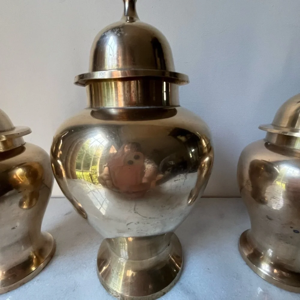 Set of 3 pcs Vintage Solid Brass Urns Vases Ginger Jars with Lids Made in India
